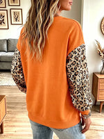 Vintage Elegant Sparkling Halloween Pumpkin Leopard Print Sweatshirt