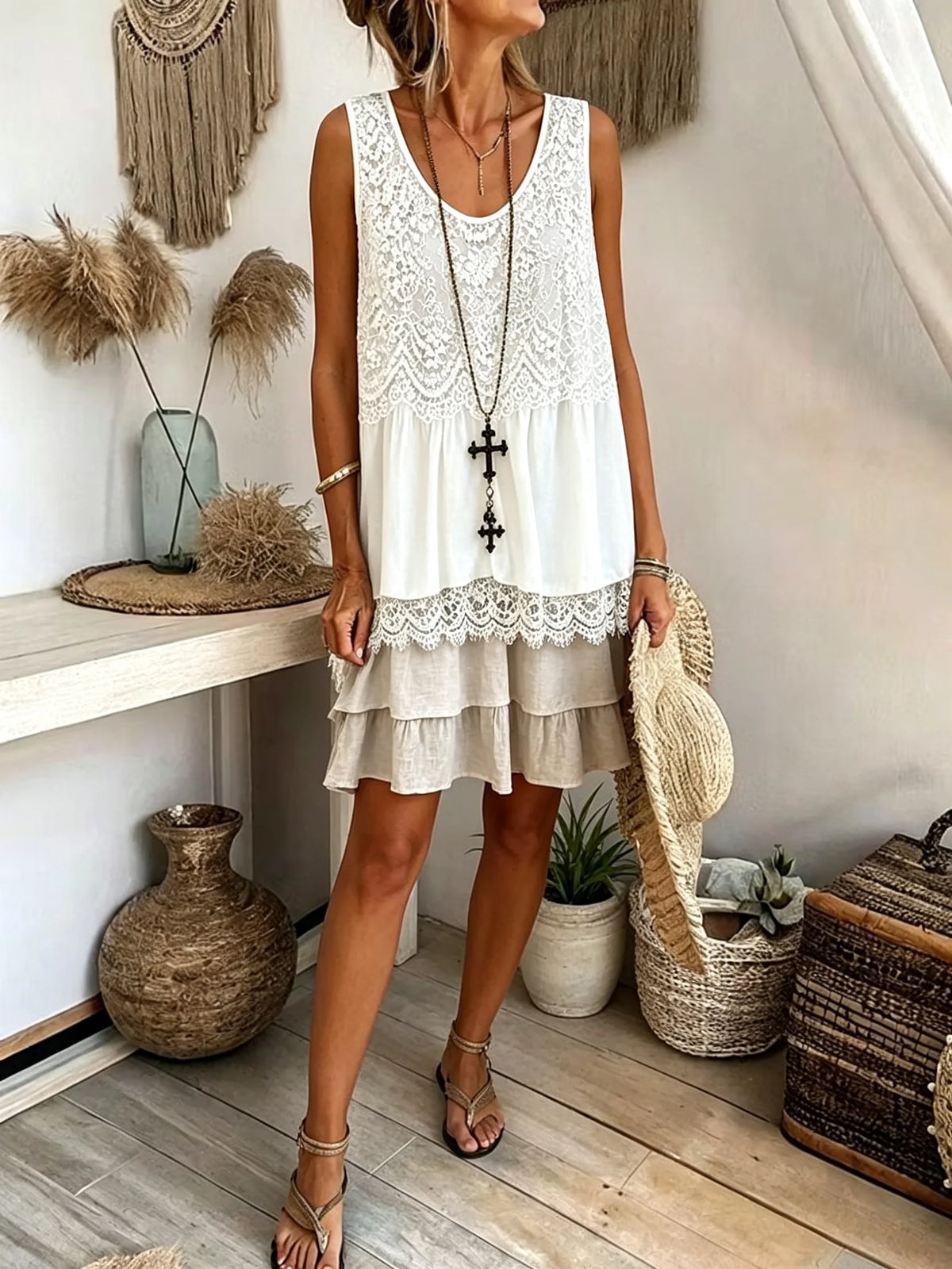 Women Solid Lace Spliced Tiered Sleeveless Mini Dress