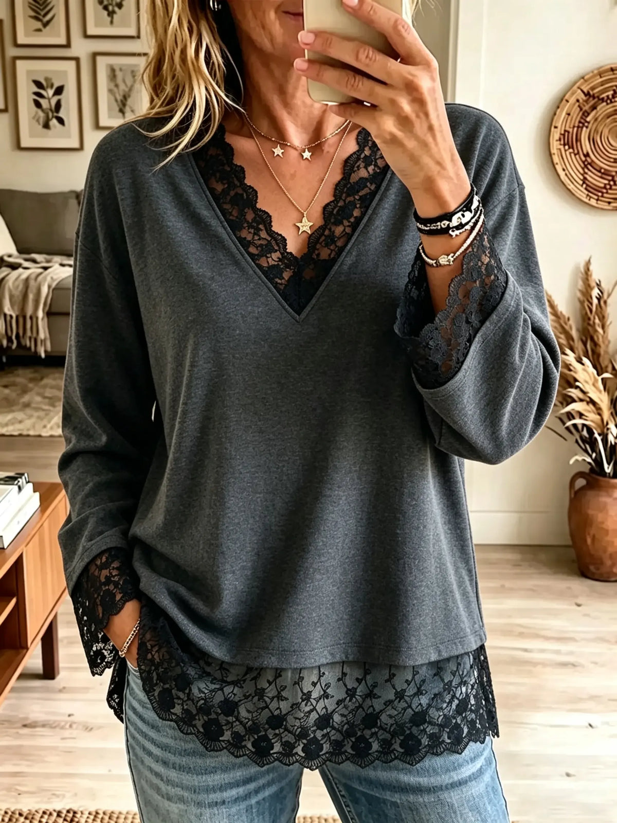 Women's Eyelash Lace Trim V-Neck Pullover Top